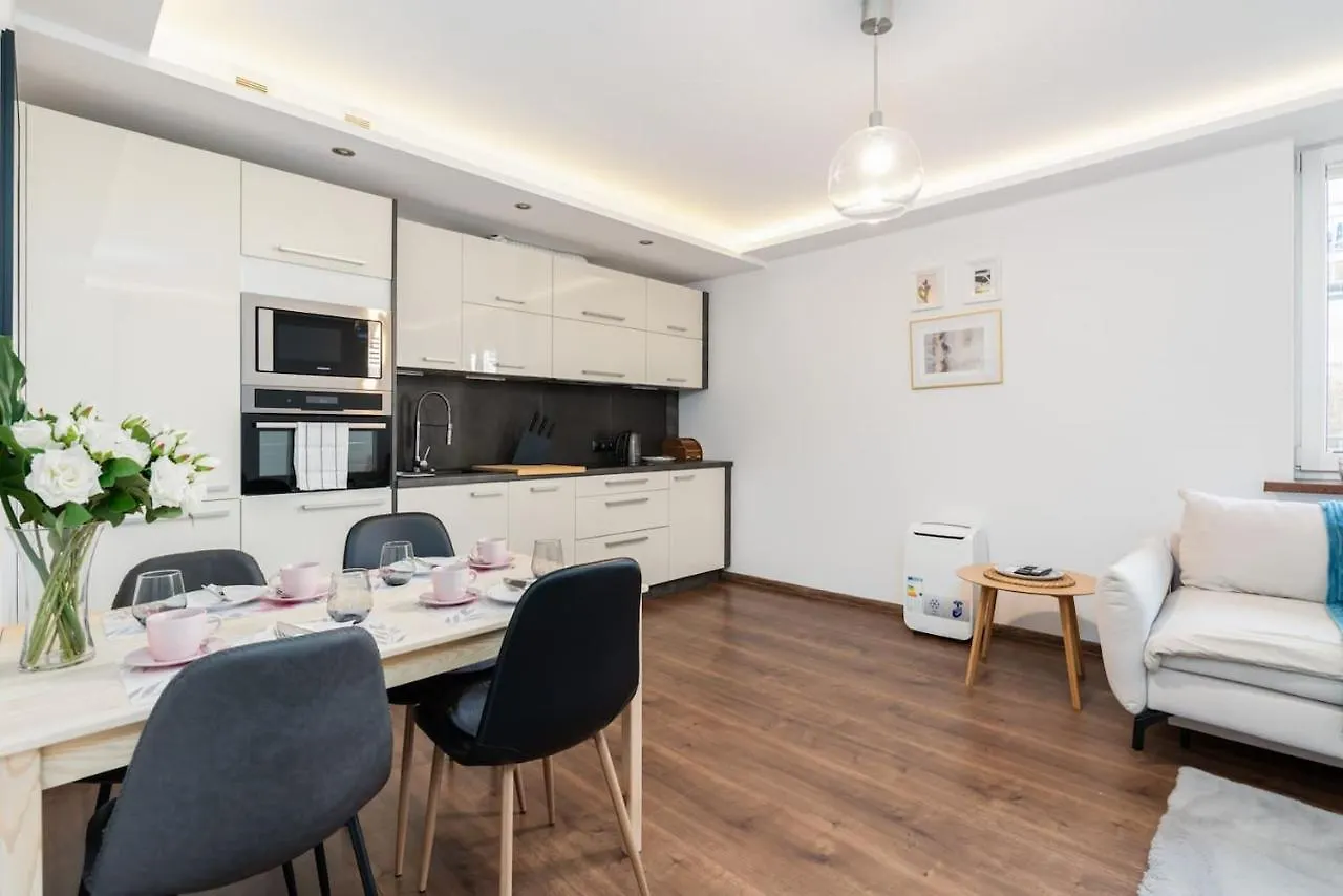 Kosinkiego Apartament Poznan By Noclegi Renters
